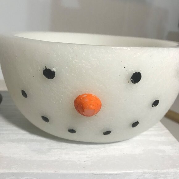 Snowman Wax Bowl with & Floating Hat Candle 6" Christmas Festive - Picture 5 of 13